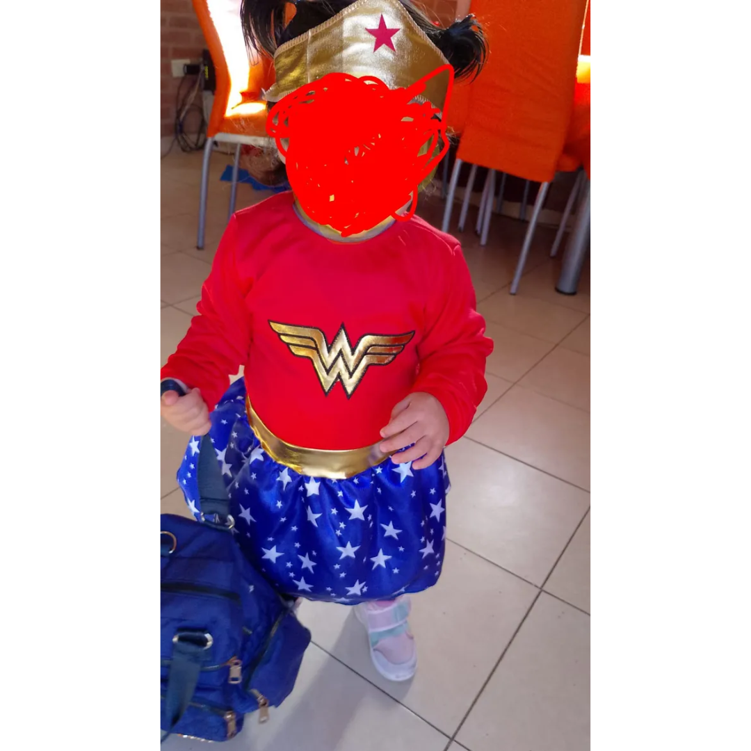 Disfraz de Mujer Maravilla con Vincha y Capa Niñas