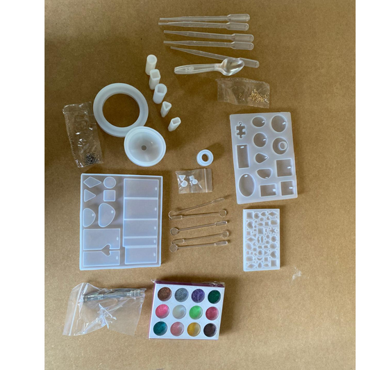 Kit de Moldes, Pigmentos y Accesorios para hacer llaveros y bijou de Resina
